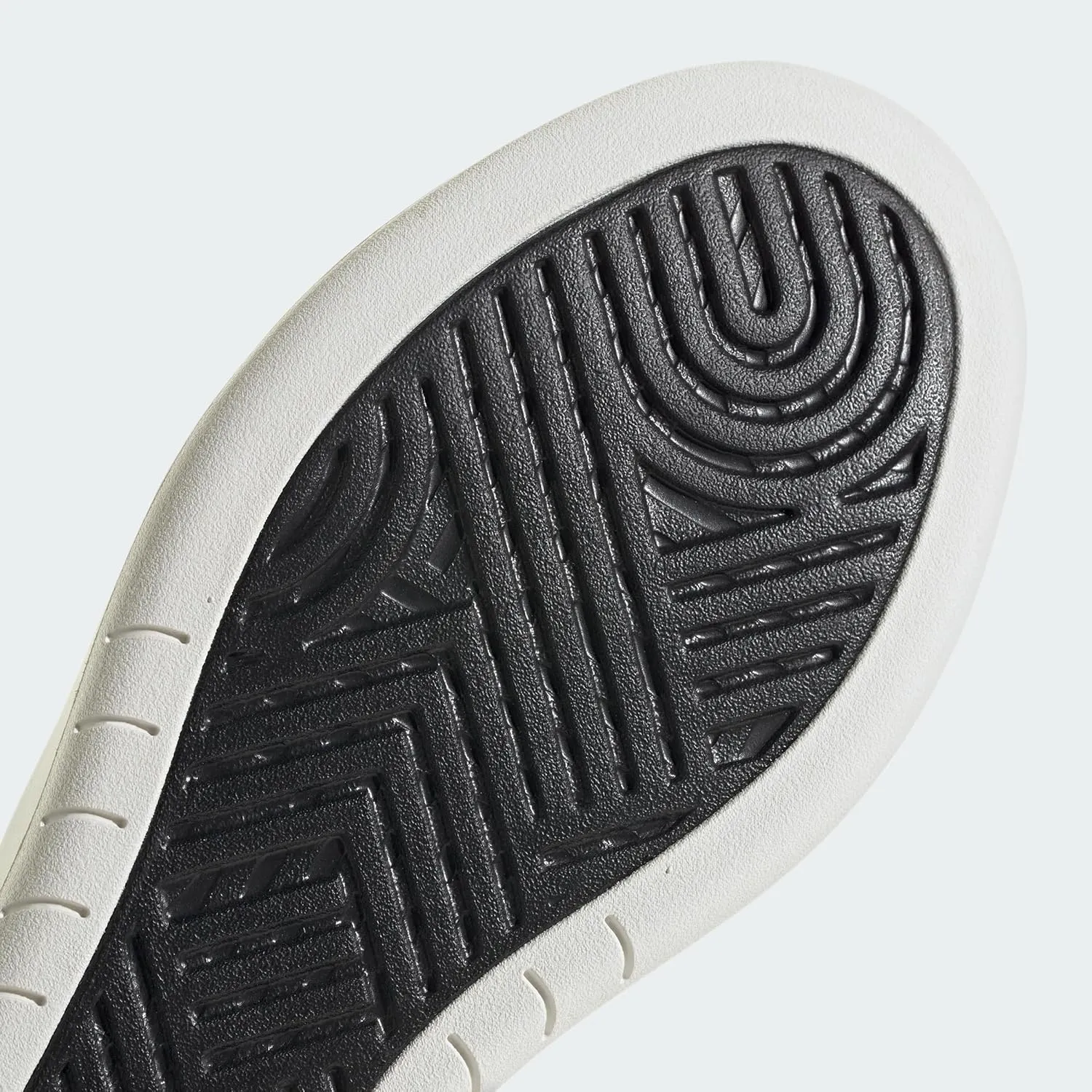 adidas Men's Court 24 Sneaker