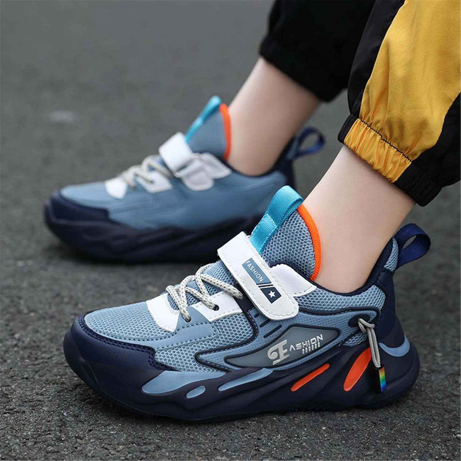 Boys Girls Shoes Lightweight Breathable Running Tennis Athletic Kids Sneakers