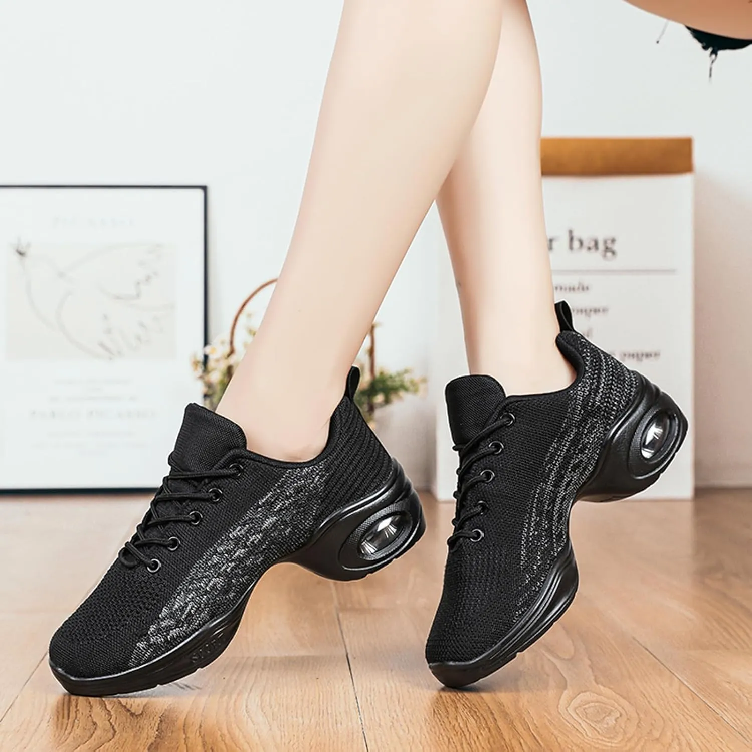 Dance Shoes for Women Jazz Shoes Split Sole Dance Sneakers Lace-up Air Cushion Jazz Sneakers Breathable Modern Dance Shoes Platform Walking Dance Shoe
