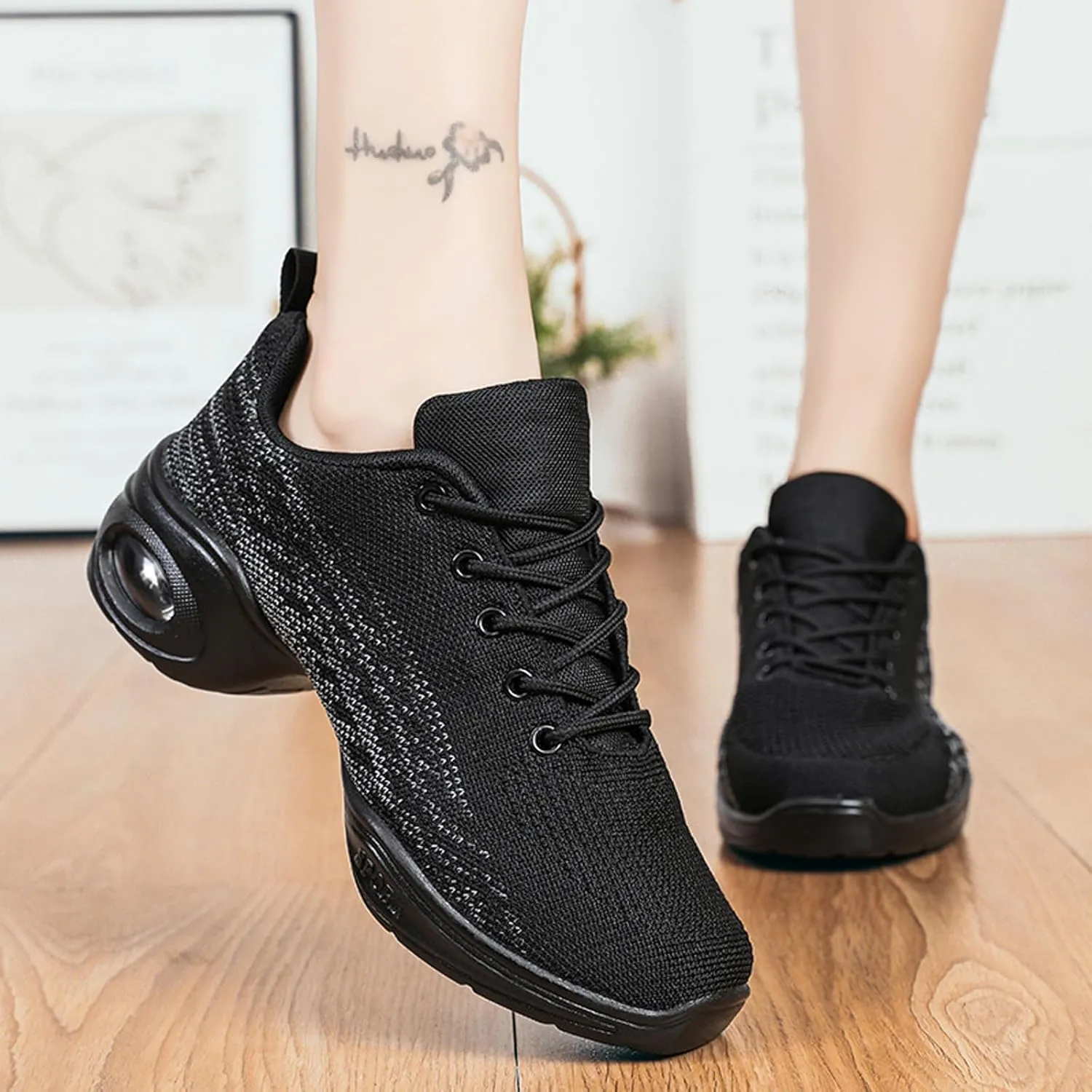 Dance Shoes for Women Jazz Shoes Split Sole Dance Sneakers Lace-up Air Cushion Jazz Sneakers Breathable Modern Dance Shoes Platform Walking Dance Shoe