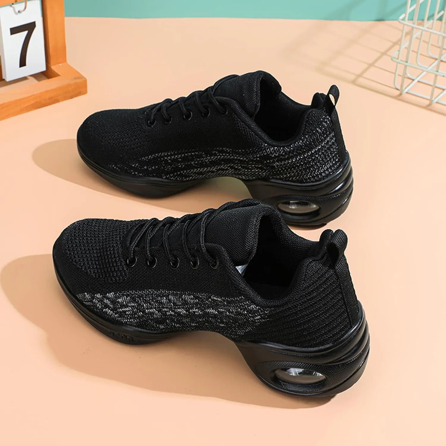 Dance Shoes for Women Jazz Shoes Split Sole Dance Sneakers Lace-up Air Cushion Jazz Sneakers Breathable Modern Dance Shoes Platform Walking Dance Shoe