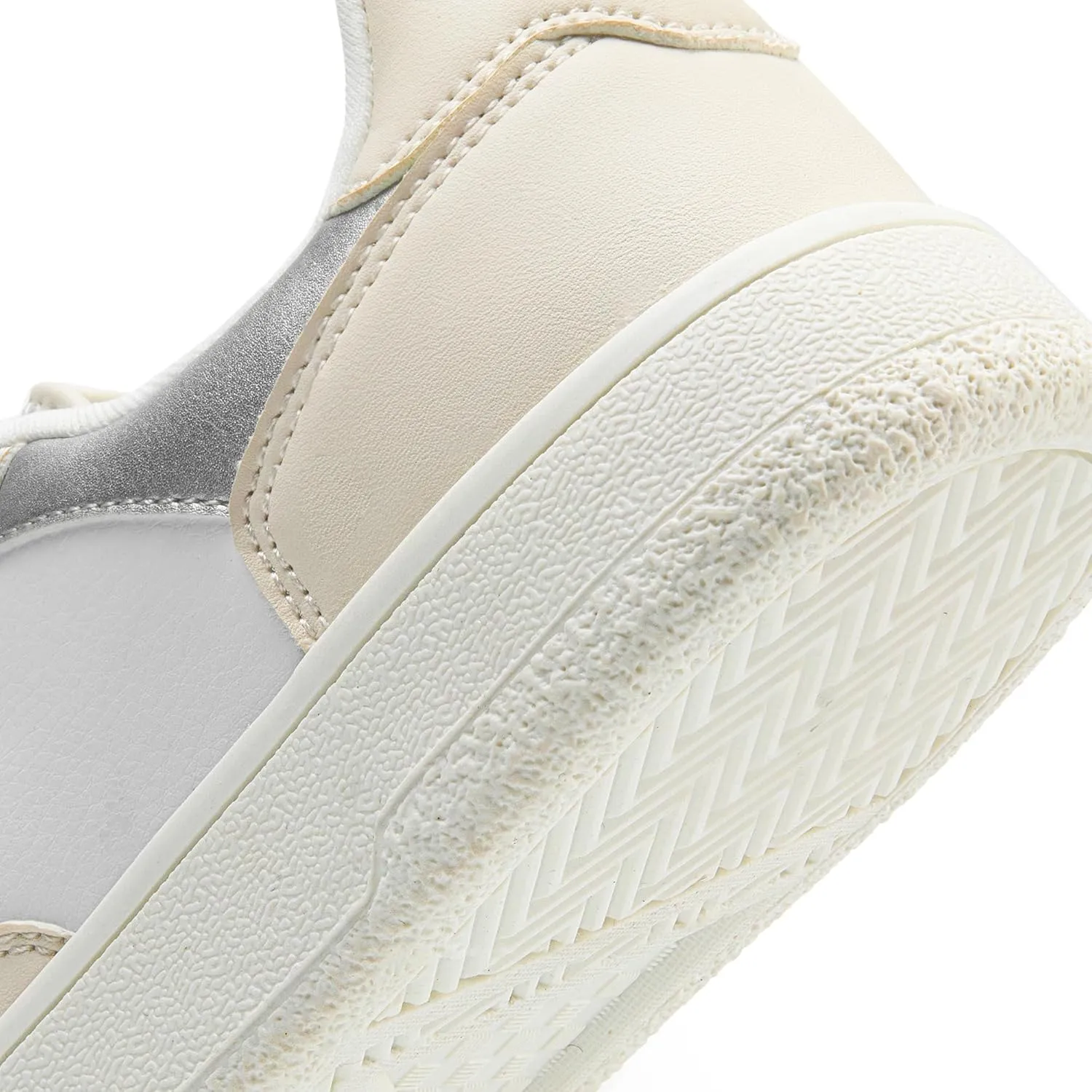 DREAM PAIRS Women's Walking Skateboard Shoes Sneakers Pu Leather Char Flat Low-Top Lace-Up Comfortable Casual Athletic Non-Slip Running Fashion Sneakers.