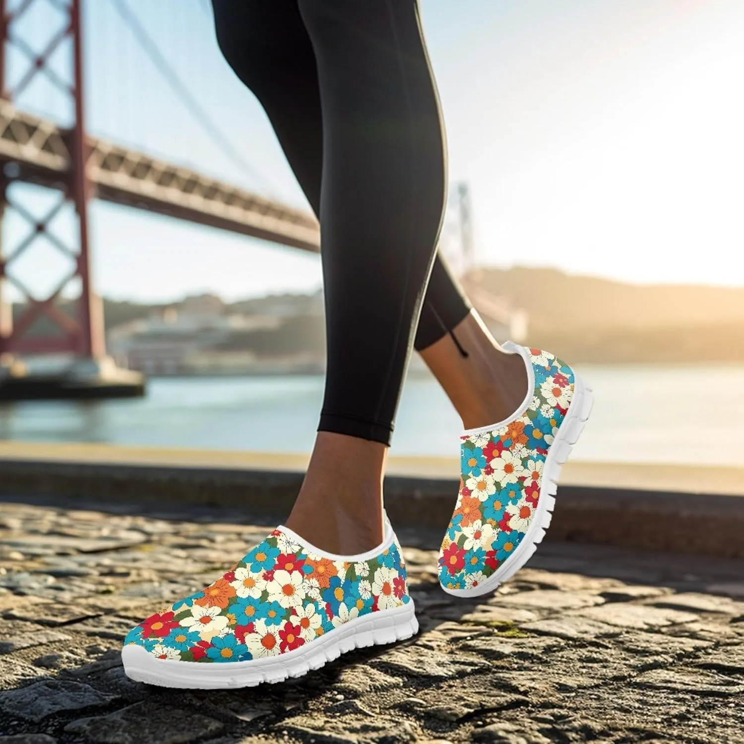 Fashion Design Women Walking Shoes Mesh Sneakers for Ladies Slip-on Shoes Nurse Loafers