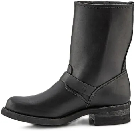 FRYE Women's Engineer 12R Boot