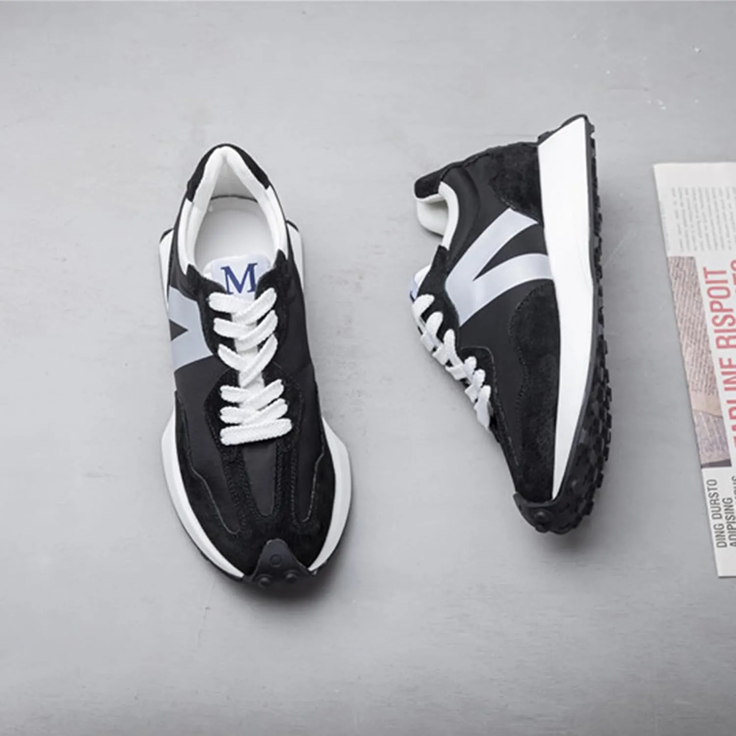 Grey and White Women's Thick Soled Fashionable Sneakers, Retro Classic Sneakers, Casual Lace up Fashionable Tennis Running Shoes