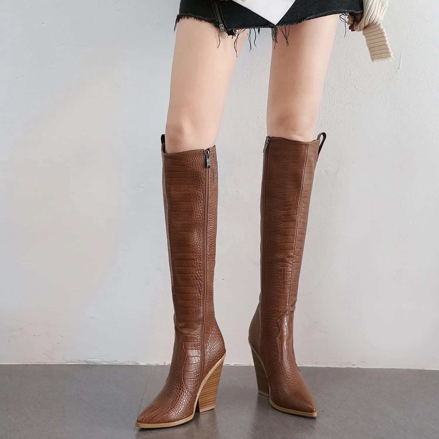 LEHOOR Women Western Knee High Boots Chunky Heel Pointed Toe Crocodile Cowboy Long Boots Side Zipper Sexy 4 Inch Stacked High Heel Tall Boots Cowgirl Mid Calf Animal Print Vintage Party 4-13 M US