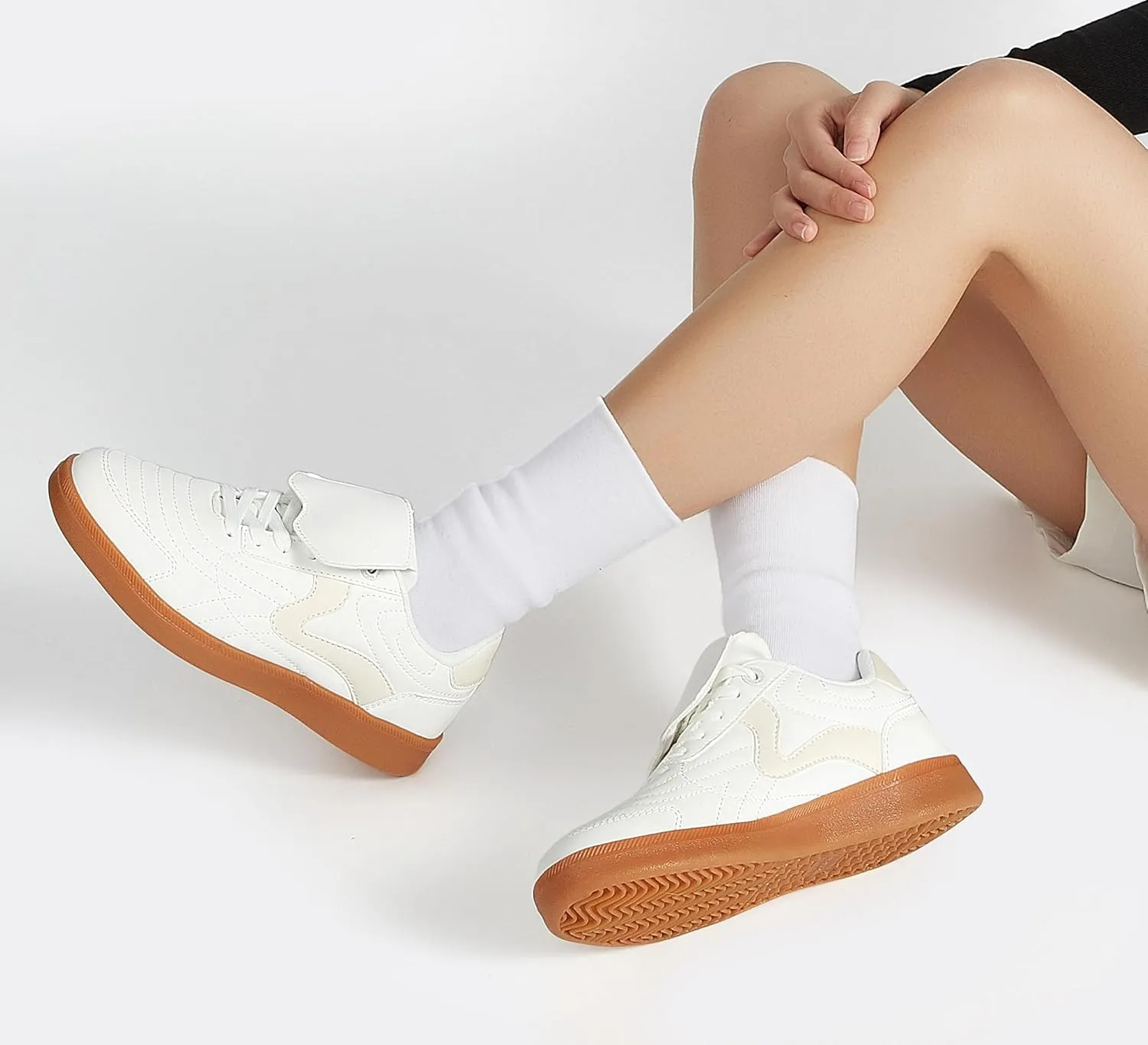 LUCKY STEP Women's Gum Sole Fashion Sneakers Classic Retro Fancy Casual Leisure Tennis Walking Skate Shoes