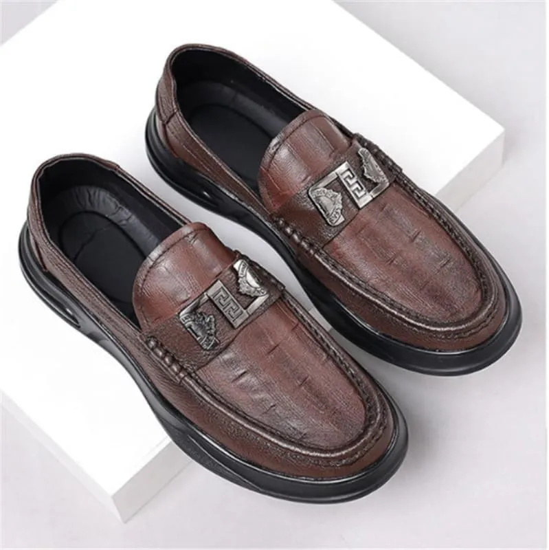 Men's Casual Leather Shoes Fashion Versatile Slip-on Loafers Anti-Slip Rubber Soft Sole Men Shoes