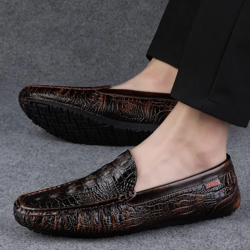 Men's Crocodile Leather Loafers Embossed Round Toe Leather Driving Shoes Lightweight Comfortable Anti-Slip Outdoor Slip-On Smoking Loafers