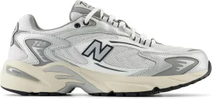 New Balance 725 Unisex Sneakers
