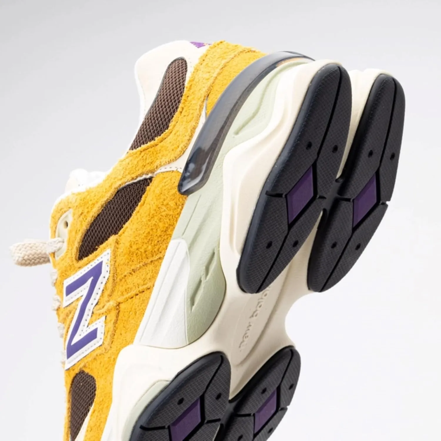 New Balance 9060 Men's Sneakers