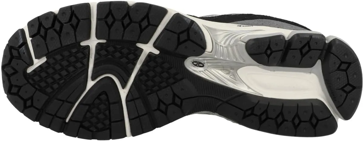 New Balance Men's 2002 Sneaker