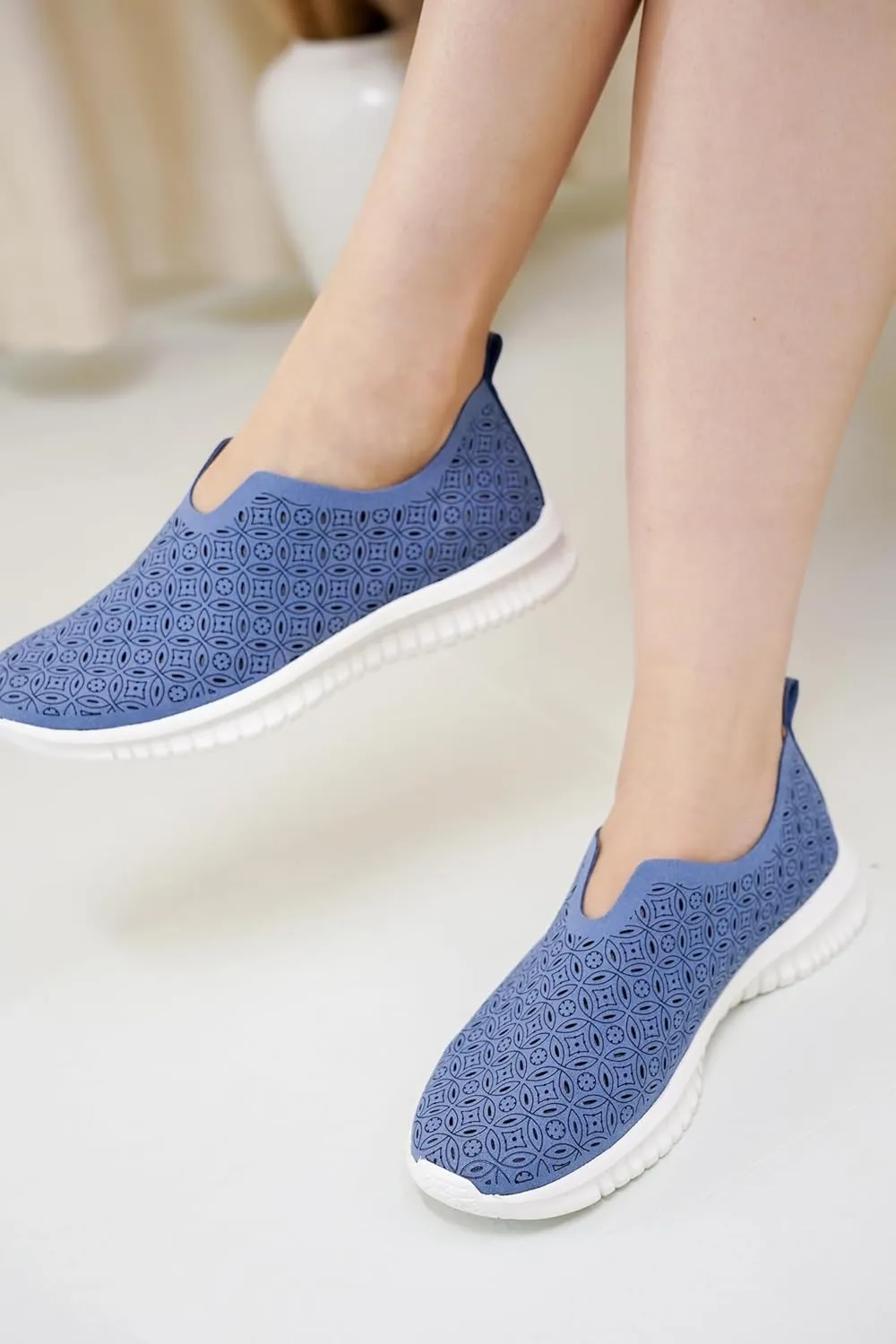 Project Cloud Platform Sneakers for Women Footwear - Memory Foam Comfortable Loafers for Women Shoes - Lightweight and Non-Slip Shoes Slip on Sneakers (Orchid)