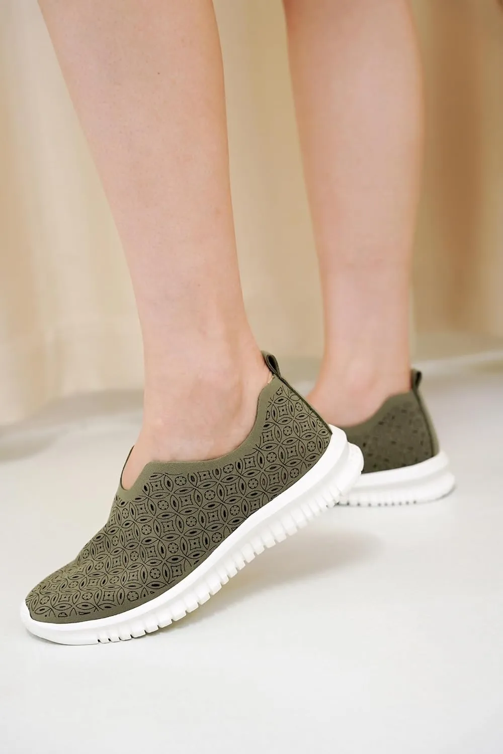 Project Cloud Platform Sneakers for Women Footwear - Memory Foam Comfortable Loafers for Women Shoes - Lightweight and Non-Slip Shoes Slip on Sneakers (Orchid)