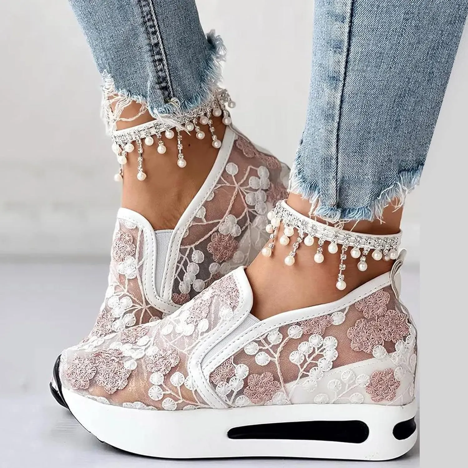 Slip On Sneakers Women Platform Wedge Floral Sneakers Mesh Shoes for Women Breathable Slip On Walking Shoes Casual Embroidery Fashion Sneakers Comfort Work Shoes Outdoor Sports Shoes