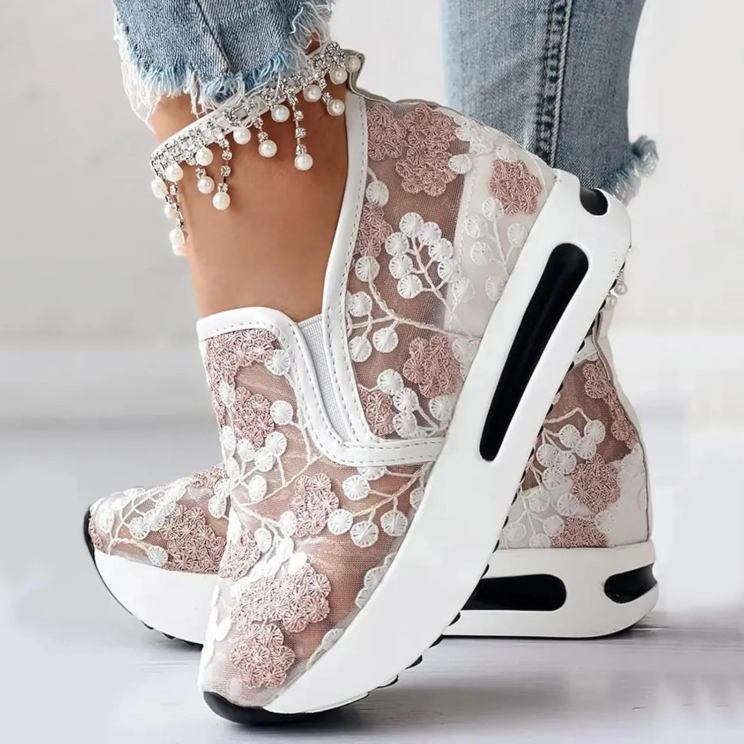 Slip On Sneakers Women Platform Wedge Floral Sneakers Mesh Shoes for Women Breathable Slip On Walking Shoes Casual Embroidery Fashion Sneakers Comfort Work Shoes Outdoor Sports Shoes