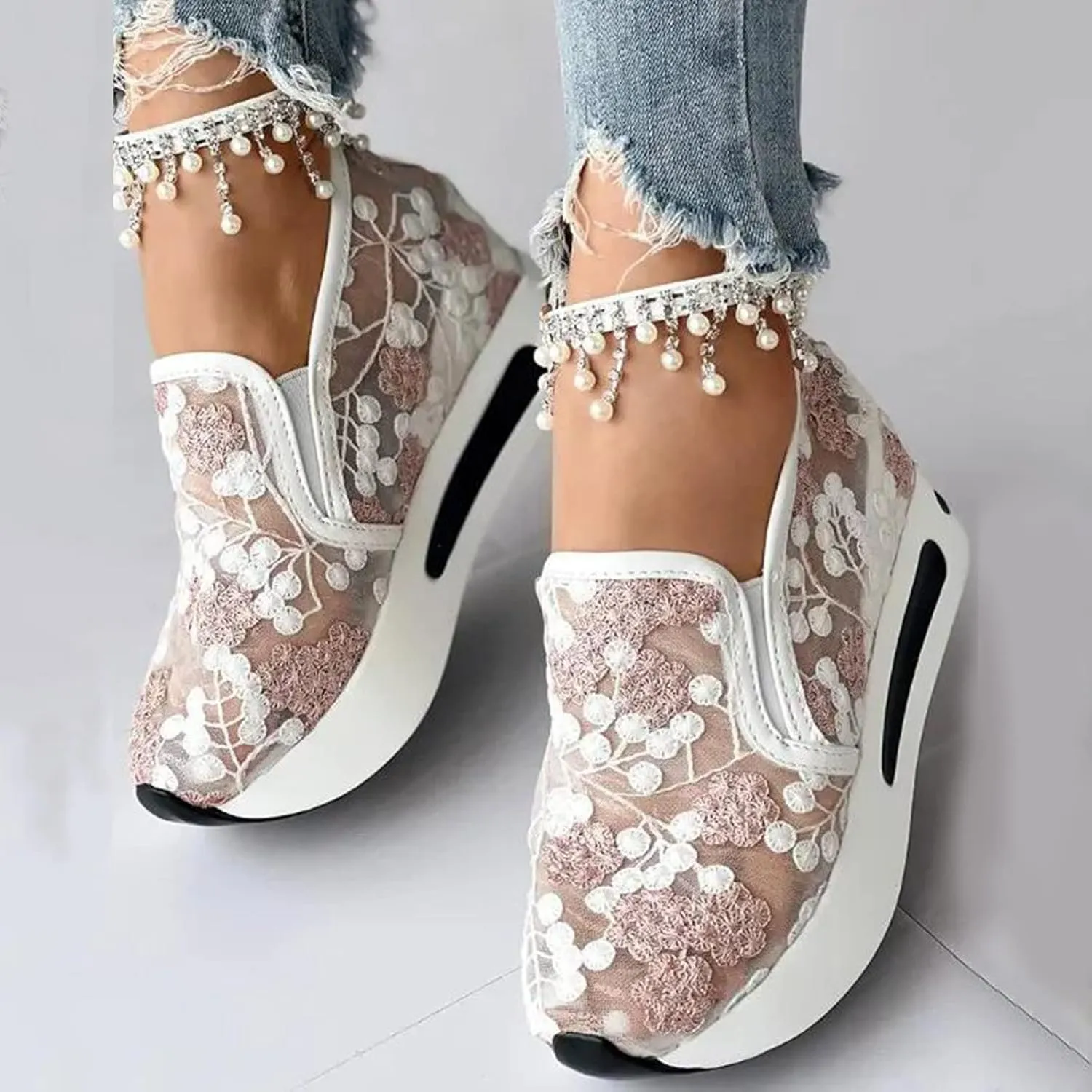 Slip On Sneakers Women Platform Wedge Floral Sneakers Mesh Shoes for Women Breathable Slip On Walking Shoes Casual Embroidery Fashion Sneakers Comfort Work Shoes Outdoor Sports Shoes