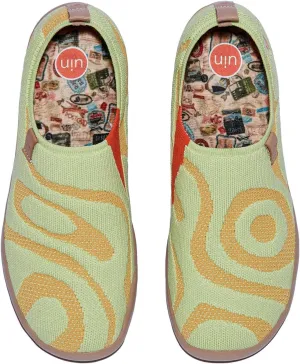 UIN Women's Slip Ons Lightweight Flats Sneakers Walking Casual Loafers Solid Color Travel Shoes