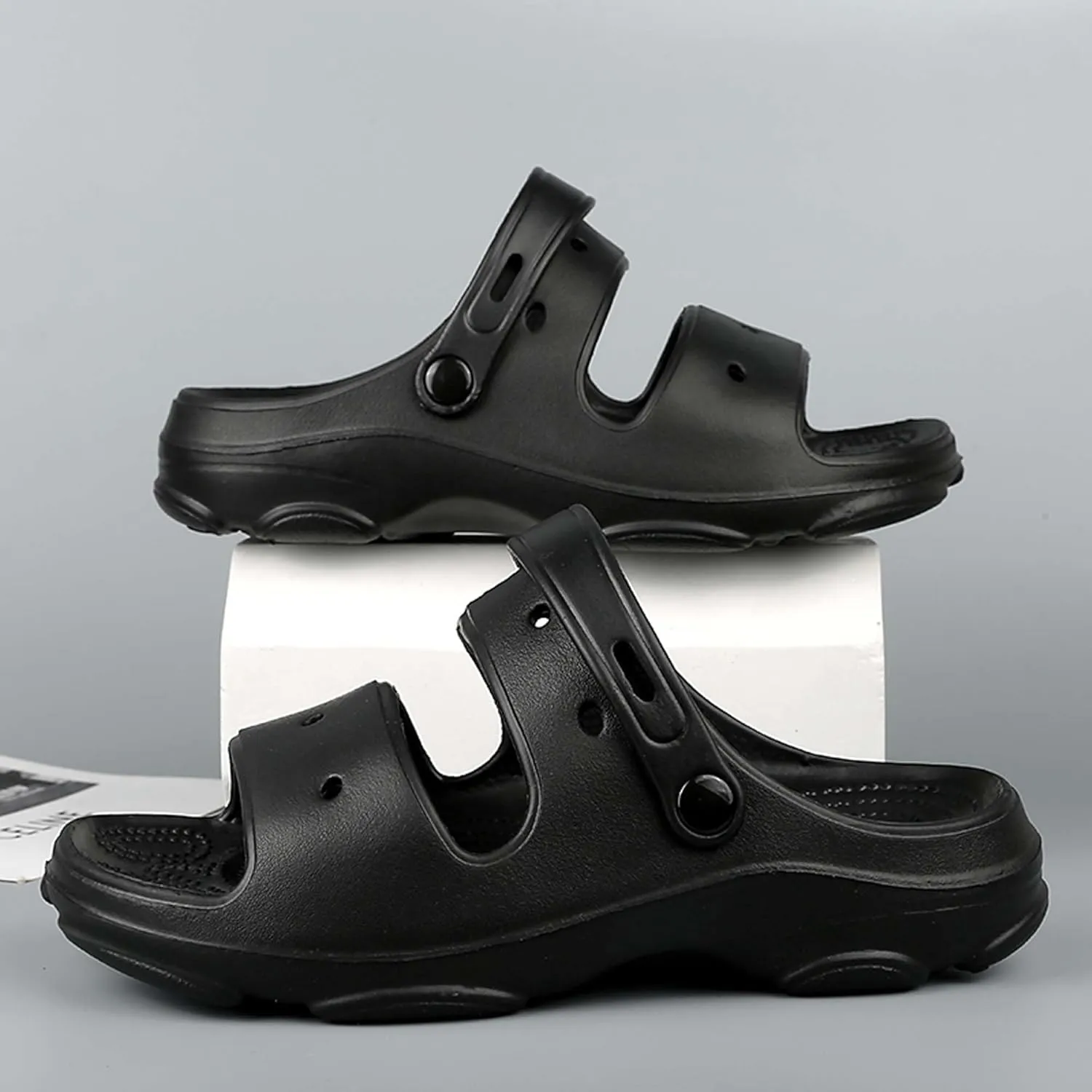 Unisex Open-Toe Adjustable Sandals Breathable Strappy Design with Quick-Dry Sole Ideal for Beach