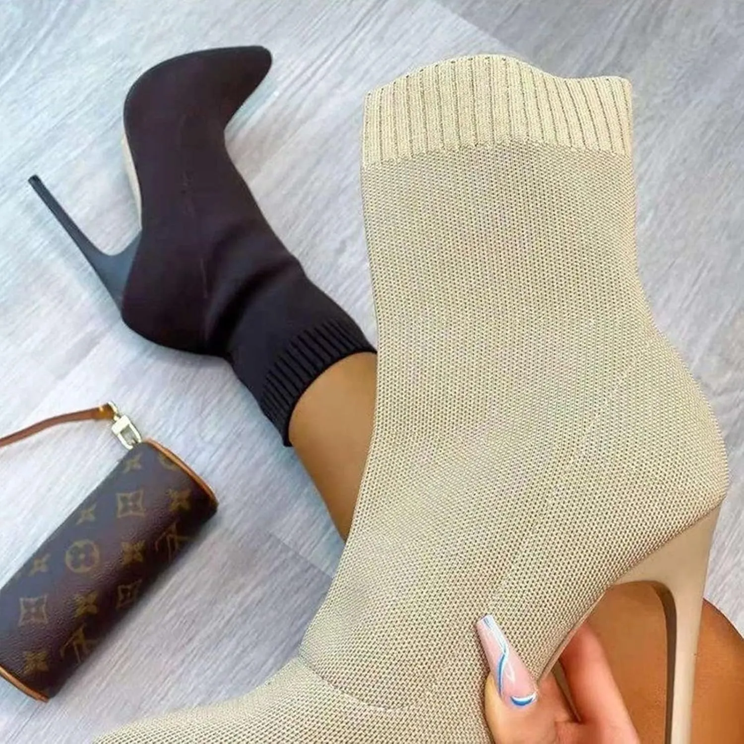 UOQAPRE Women's Over The Knee Thigh High Heel Boots,Pointed -Toe Side Comfy Long Boots Platform High Heel Booties for Women