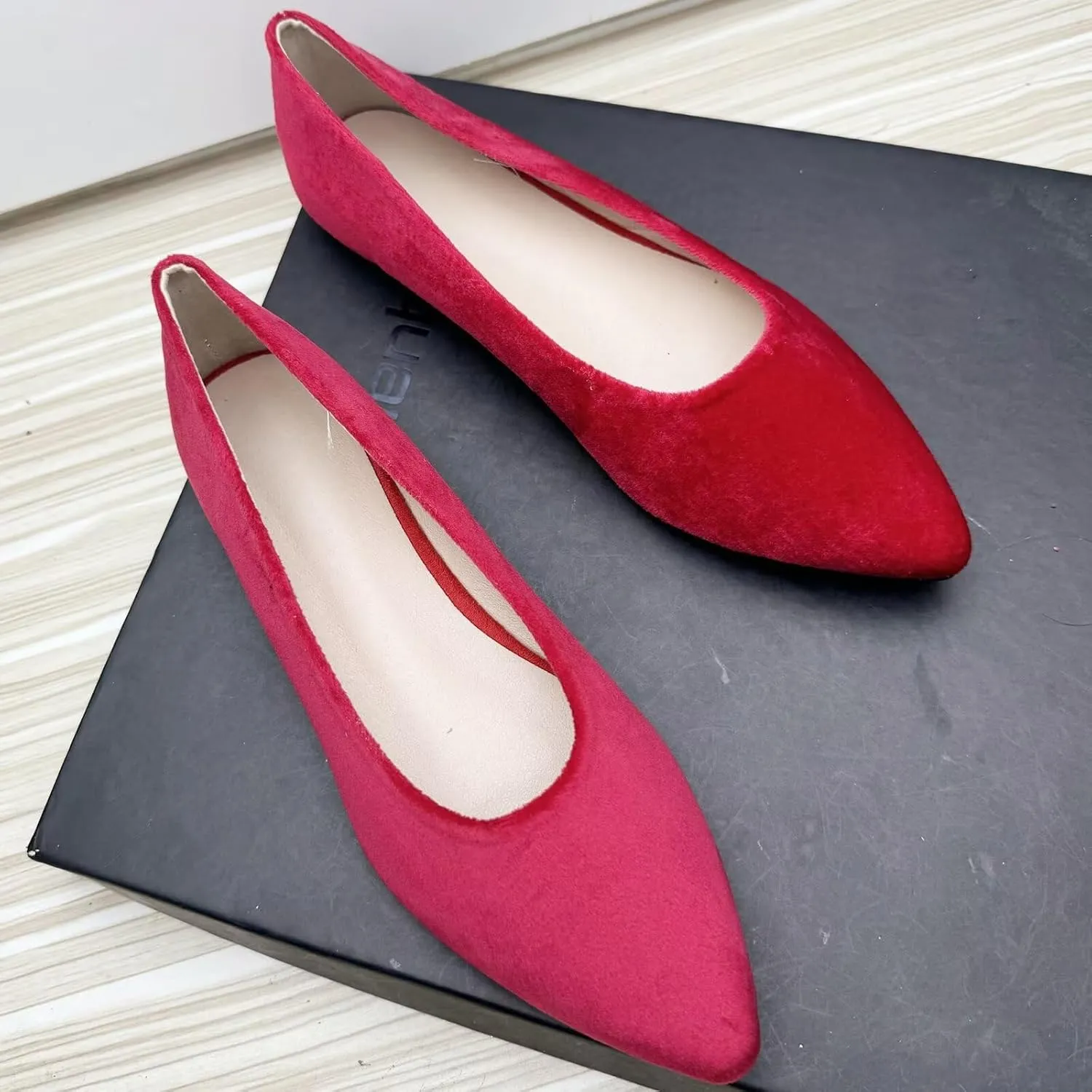 WENJIAZHIZHI Women's Pointed Toe Ballet Flats Elegant Slip-Ons Female Flat Shoes Comfortable Work Shoes Female Loafers