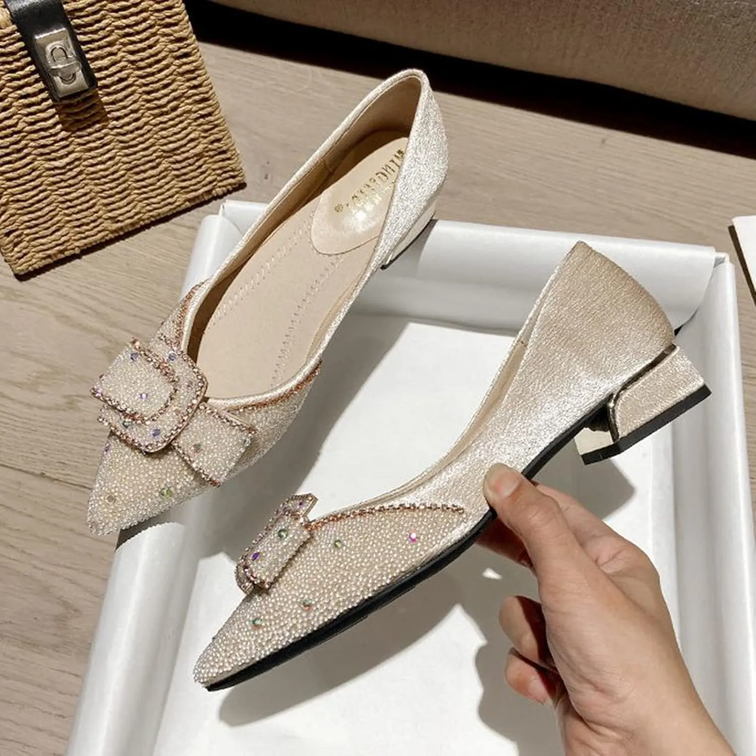Women Rhinestone Pointed Toe Dress Shoes Slip On Glitter Fashion Low Chunky Heel Party Wedding Pumps