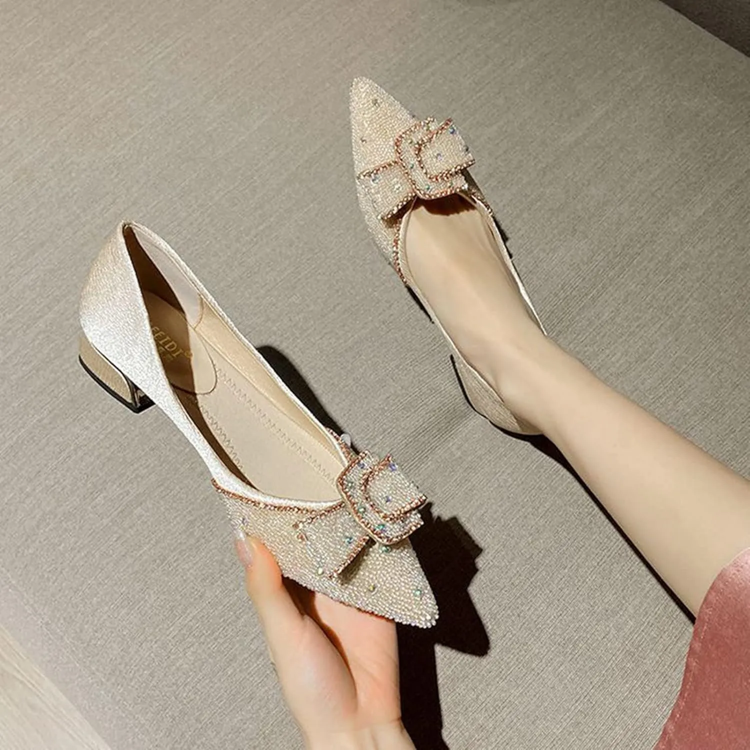 Women Rhinestone Pointed Toe Dress Shoes Slip On Glitter Fashion Low Chunky Heel Party Wedding Pumps