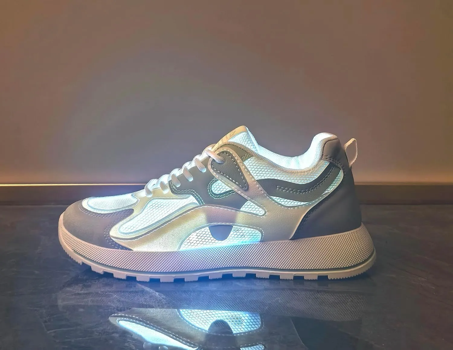 Women's Breathable Platform Sneakers Lightweight Comfort Non-Slip Walking Shoes Campus Mall Travel