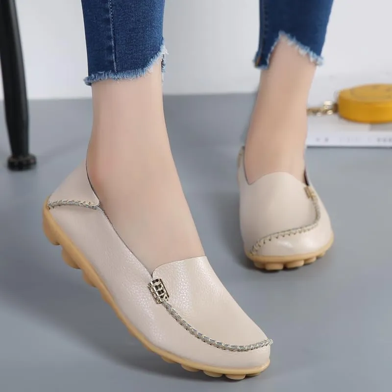 Women's Comfortable Leather Loafers Casual Round Toe Moccasins Wild Driving Flats Soft Walking Shoes Women Slip On