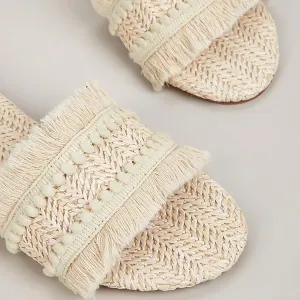Women's Fringe Straw Slip-On Flat Sandals Fashion Round Open Toe Slip on Bohemian Flat Slides Summer Leisure Vacation Beach Sandals