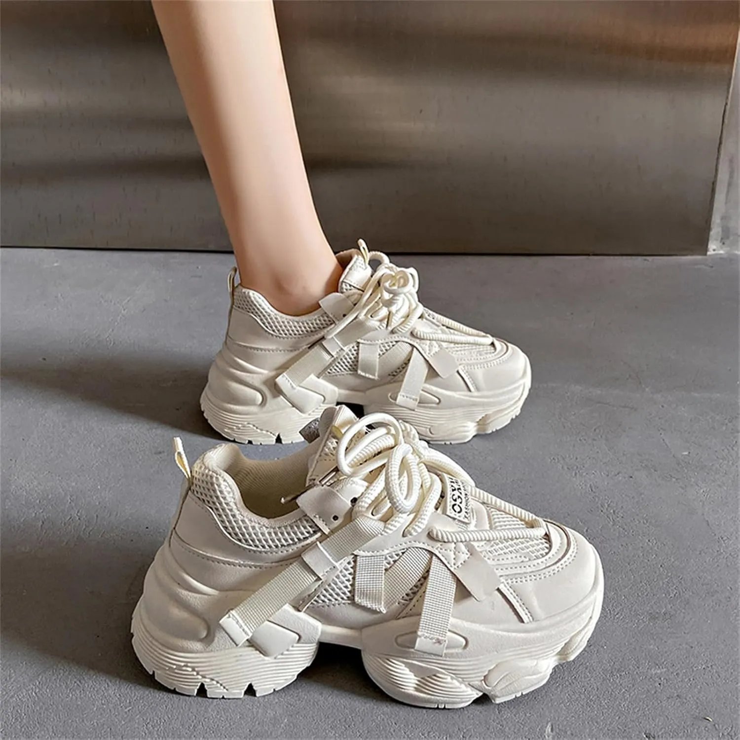 Womens Leather Platform Chunky Heels Sneakers Casual Breathable Lace Up Walking Dad Shoes Comfortable Fashion Sneakers