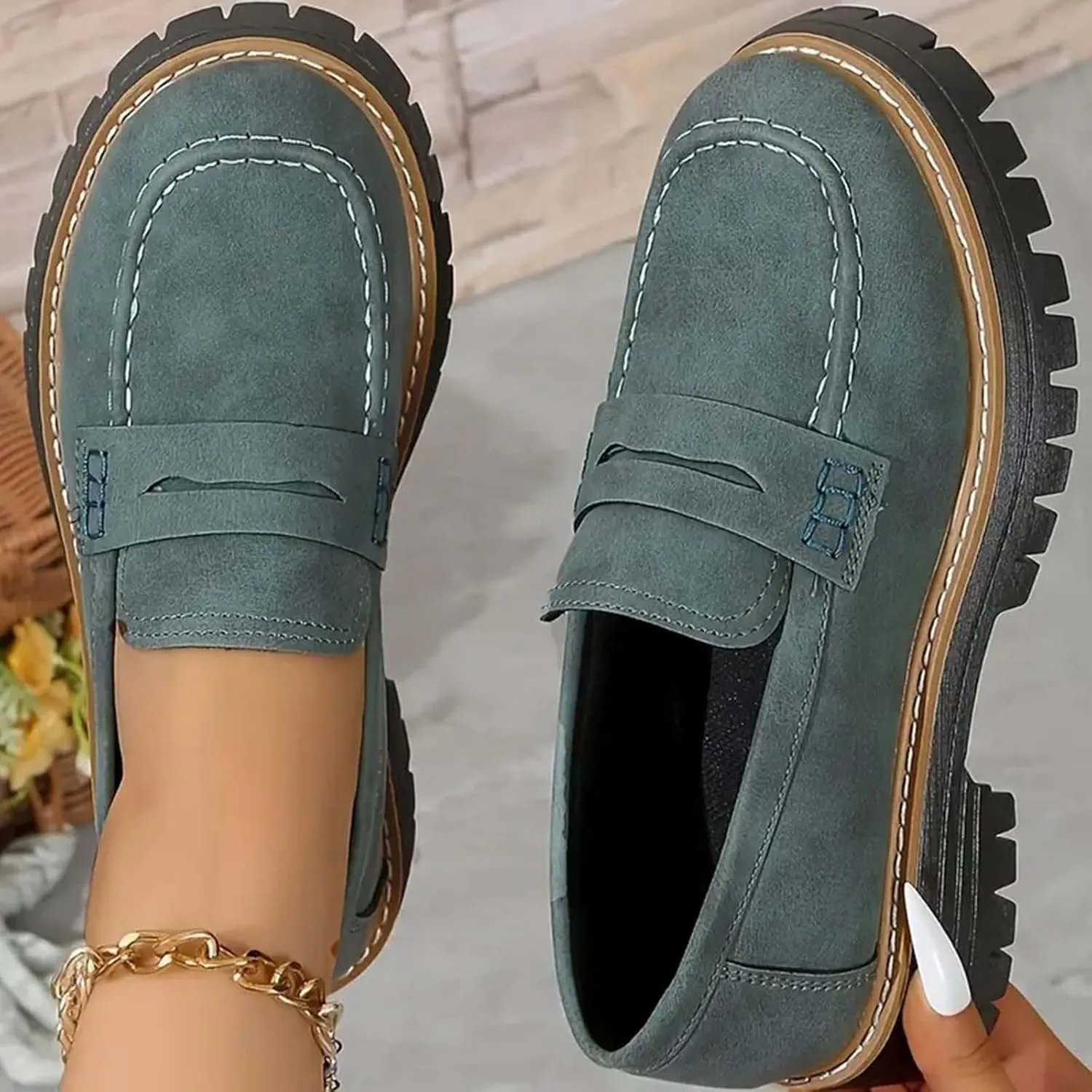 Womens Loafers Shoes Platform Chunky Penny Loafer Lug Sole Wide Width Comfortable Slip On Chunky Shoes for Women Work Office Business Casual Dress Shoe Walking Dresses Trendy Flats Loafer Sneakers