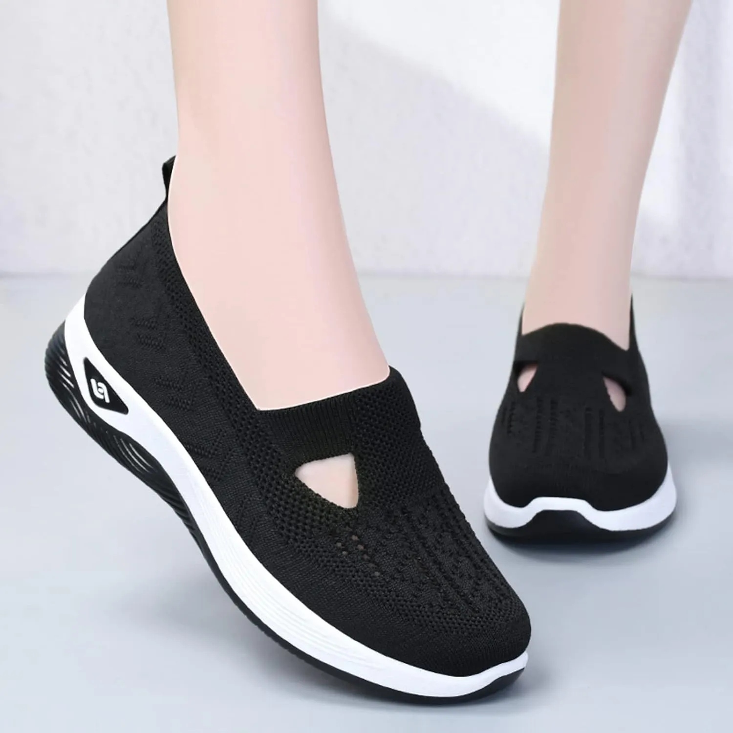 Women's Walking Shoes Orthotic Walking Sneakers Wide Width Non-Slip Sneakers Adjustable Breathable Platform Mesh Sandals